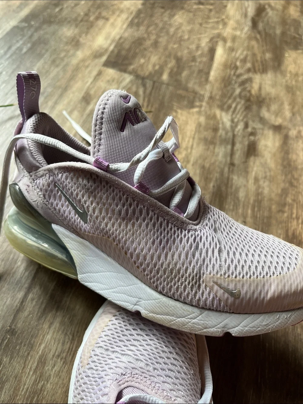 Nike Women’s Air Max 270 Pink and Silver Accent Sneakers